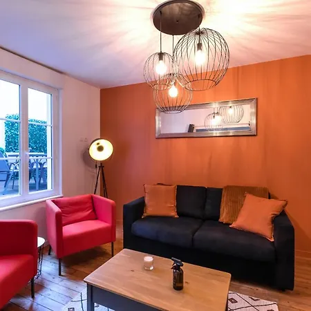L'orangerie Des Poeliers Apartment